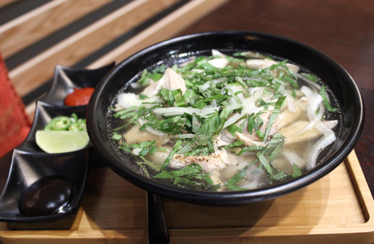 A sublime chicken pho.