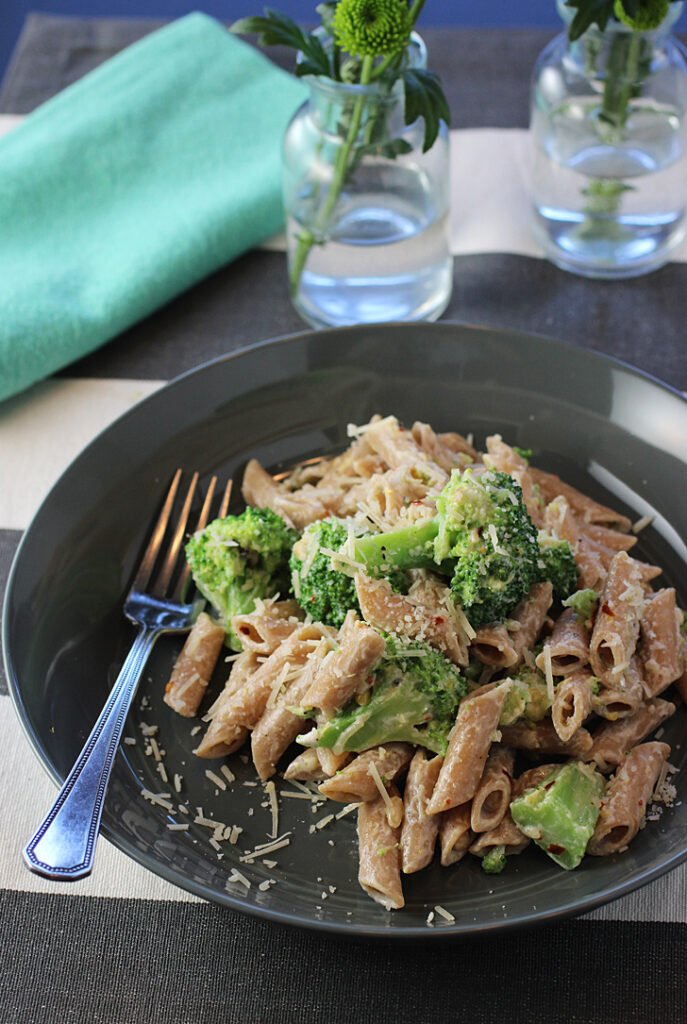 An easy and nourishing vegetarian pasta dish with the buttery taste of pine nuts.